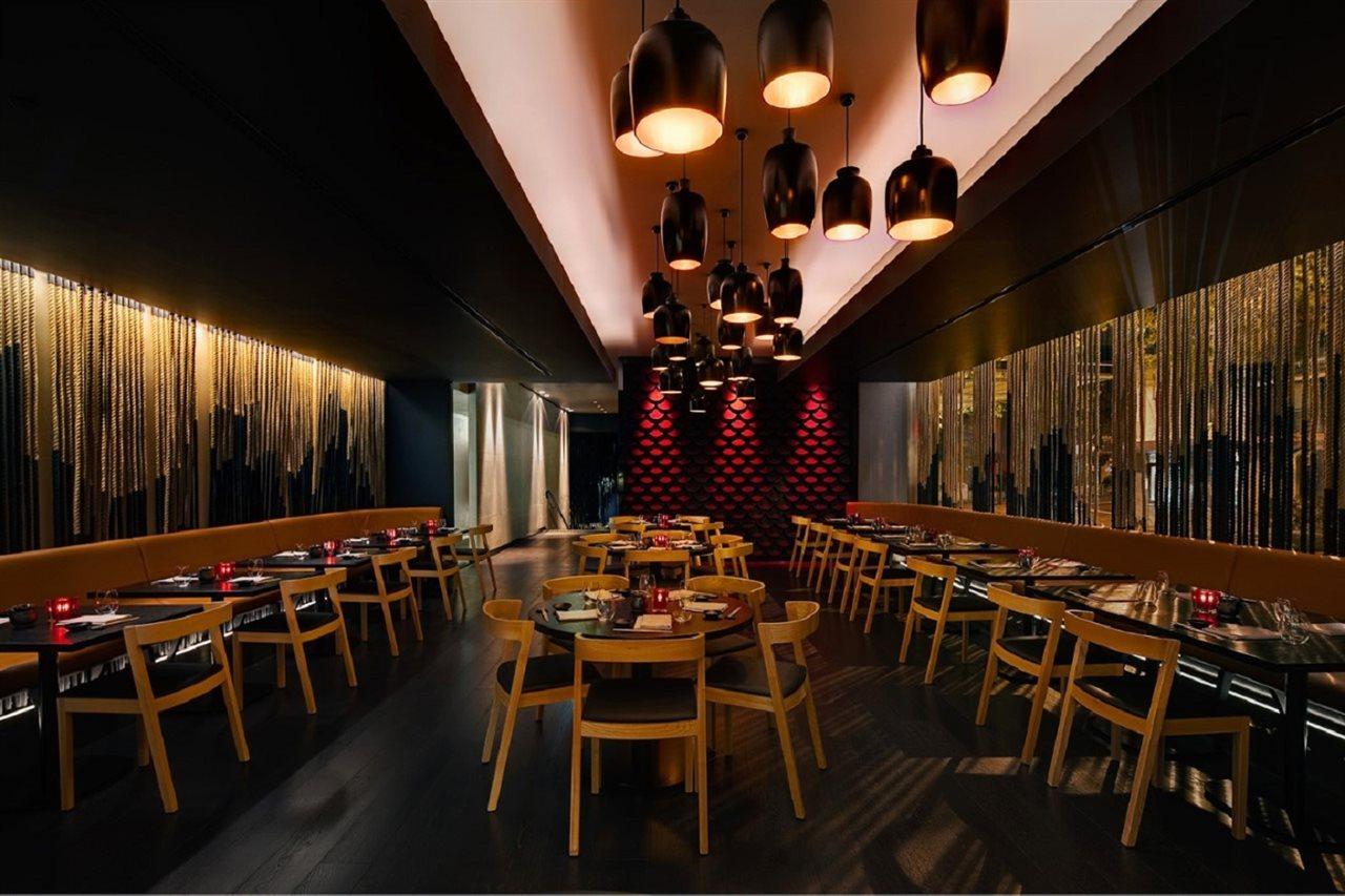 悉尼星辰大酒店和公寓 外观 照片 The interior of the restaurant