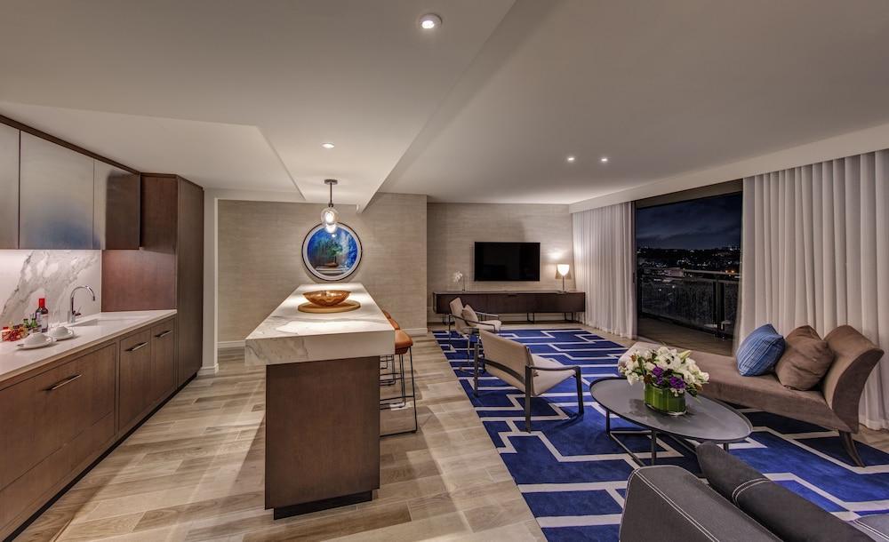 悉尼星辰大酒店和公寓 外观 照片 A suite at the InterContinental Sydney
