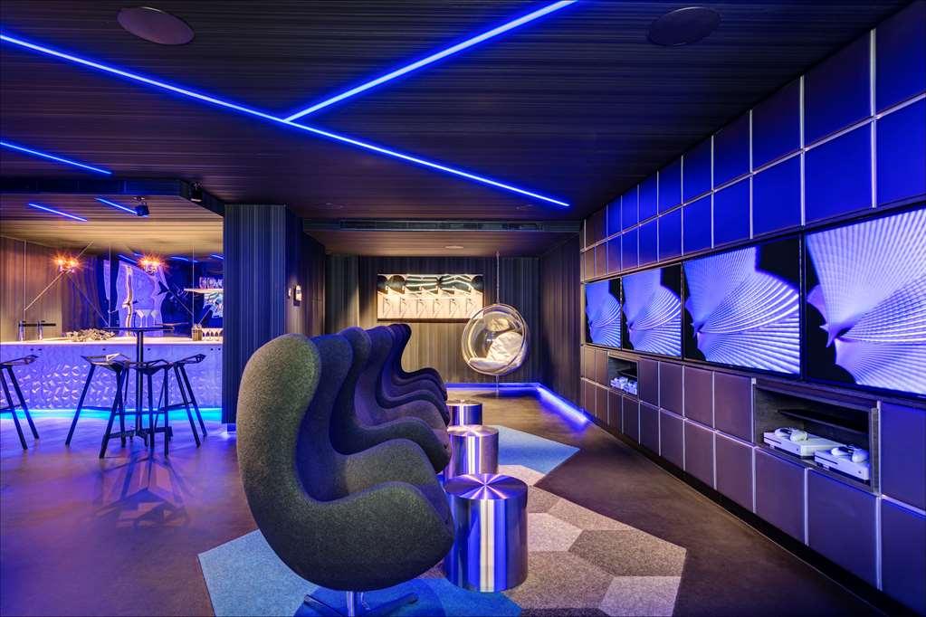 悉尼星辰大酒店和公寓 客房 照片 The e-sports lounge